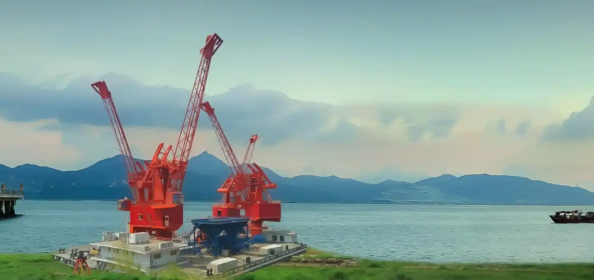 ZEHUA Portal Cranes: Reliability Where It Matters Most