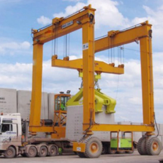 Straddle carrier stacking shipping containers