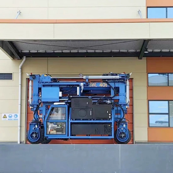 Mobile gantry crane for port logistics
