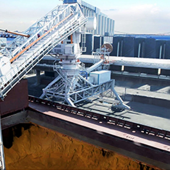 Scraper Mechanical Ship Unloader working