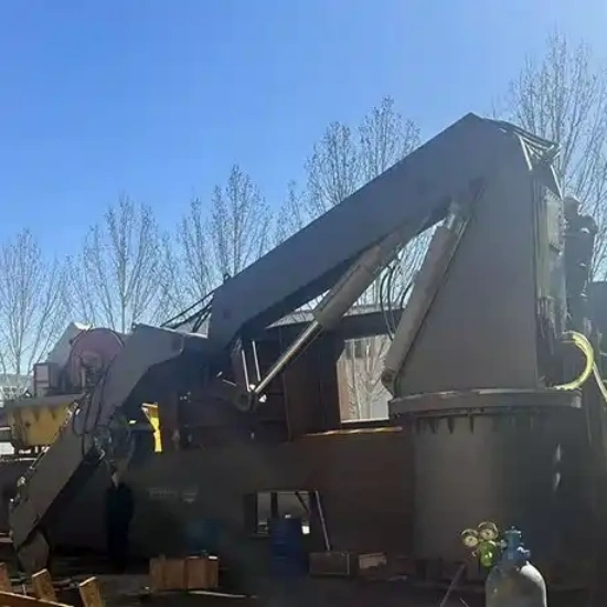 Heavy-duty knuckle boom loader
