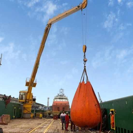 Offshore pedestal crane for oil rigs
