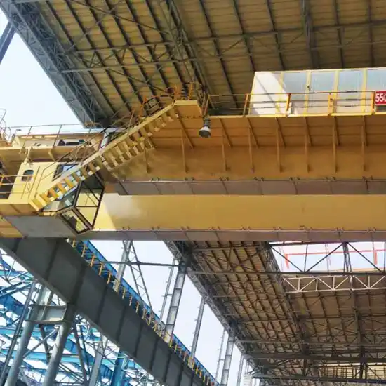 Heavy-duty slab clamp crane in action