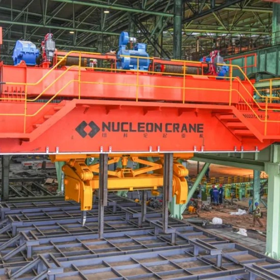 Steel Plate Clamp Crane in operation