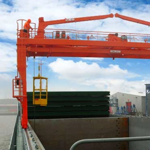Hatch Cover Gantry Crane2.webp