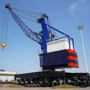 Mobile Harbour Crane