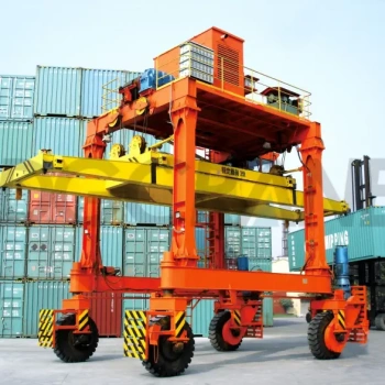 Container Straddle Carrier