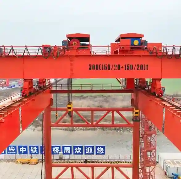 Double Girder Insulating Overhead Crane.webp